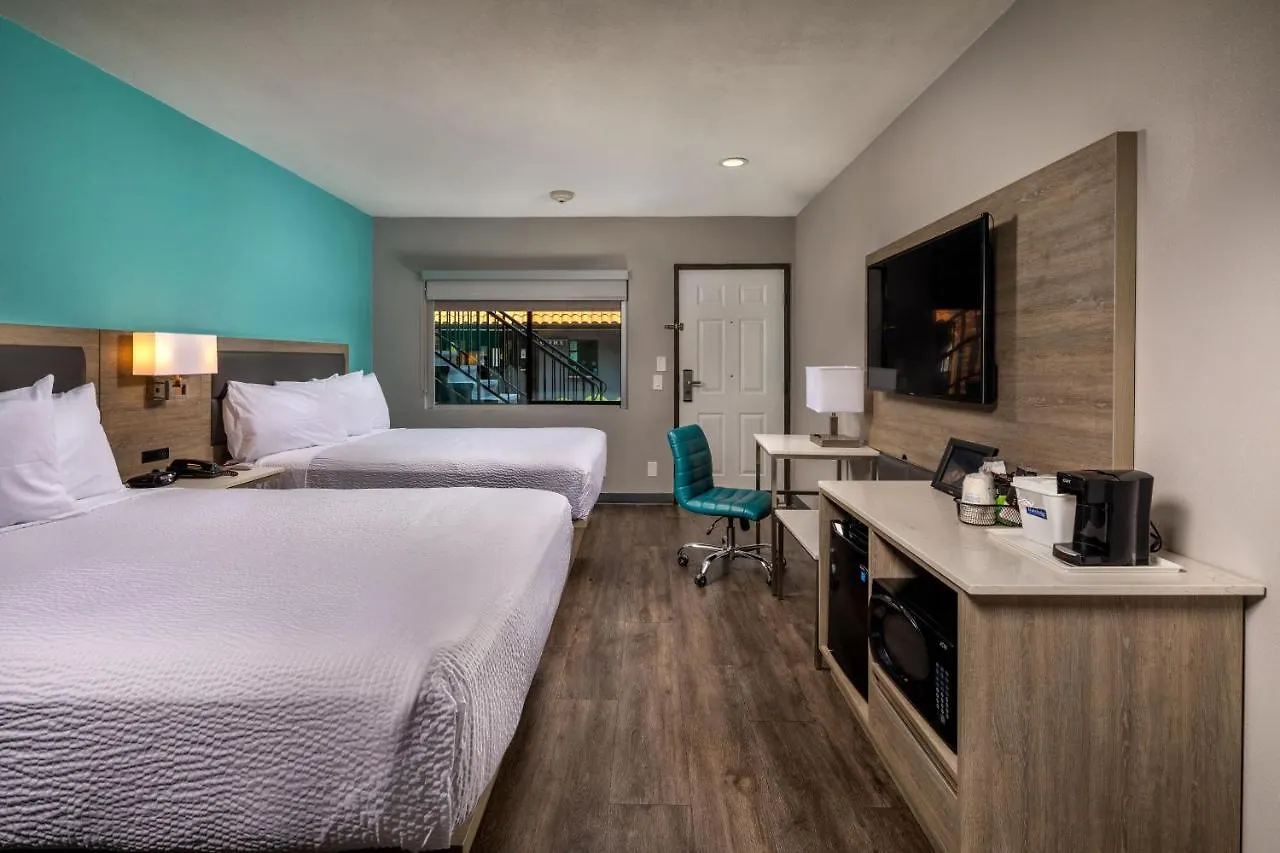 Travelodge By Wyndham Lax El Segundo United States