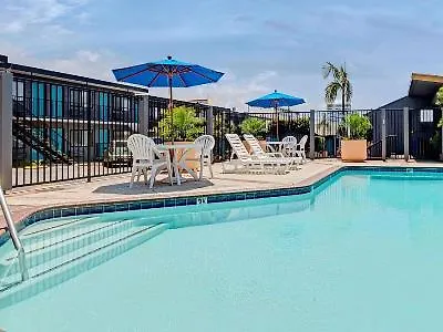 ** Motel Travelodge By Wyndham Lax El Segundo United States