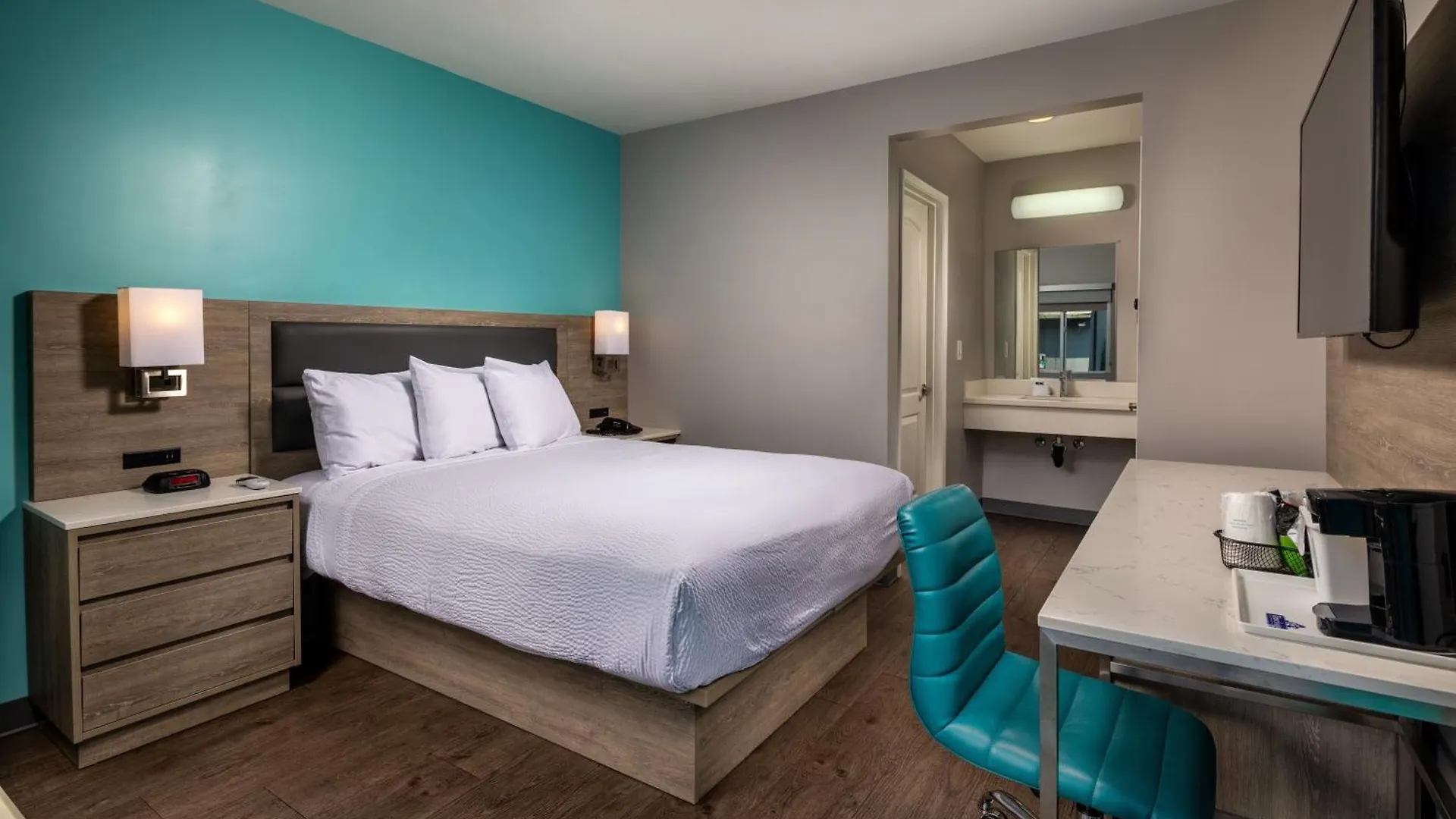 Travelodge By Wyndham Lax El Segundo