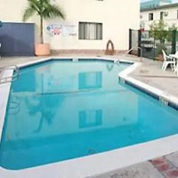 Travelodge By Wyndham Lax El Segundo 2*,  United States