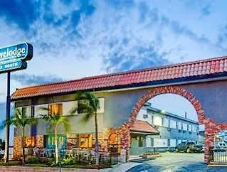 Travelodge By Wyndham Lax El Segundo
